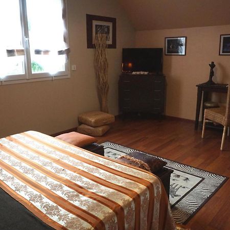 Les Centauris Bed & Breakfast Pleguien Bagian luar foto