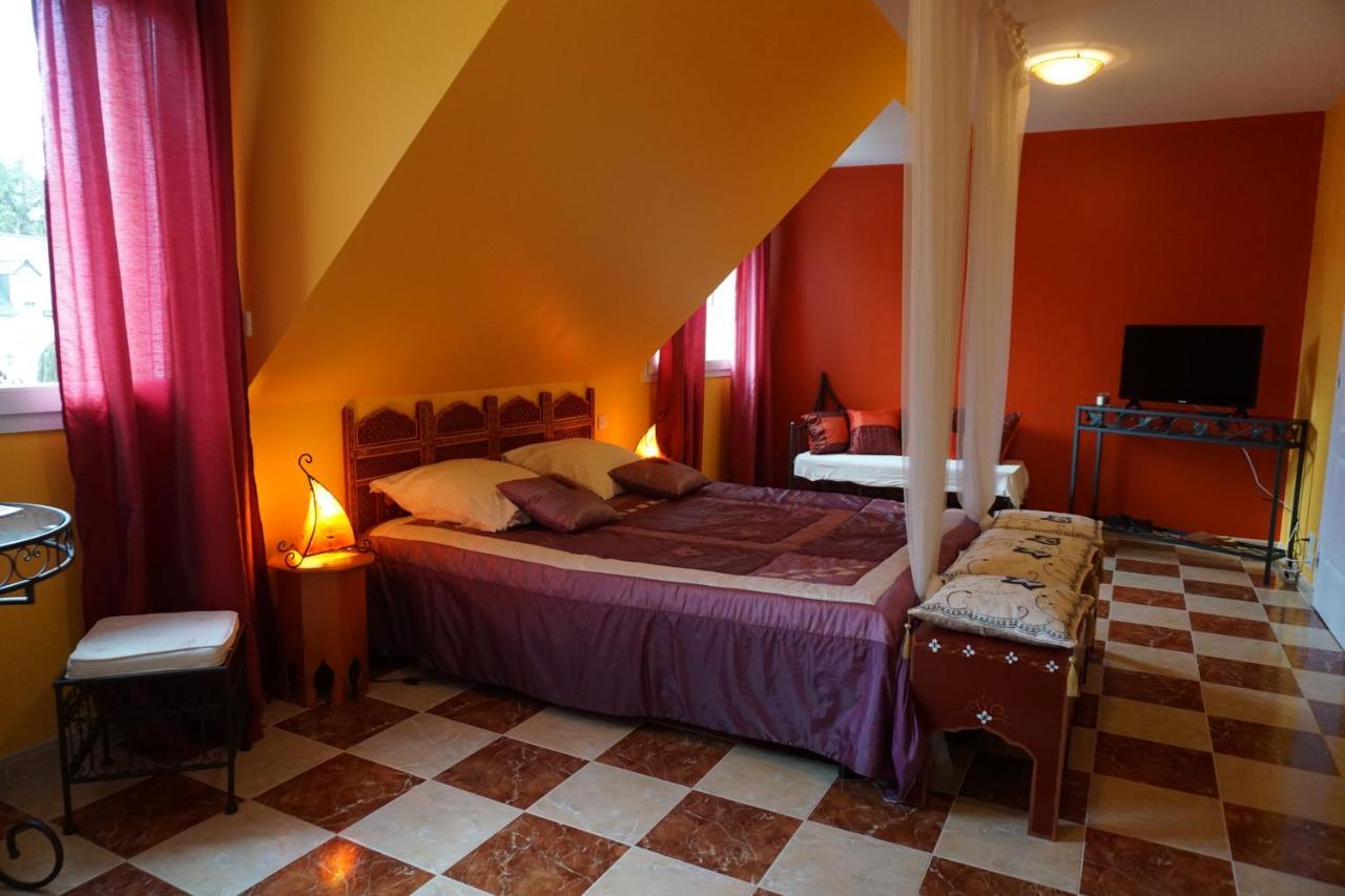 Les Centauris Bed & Breakfast Pleguien Bagian luar foto