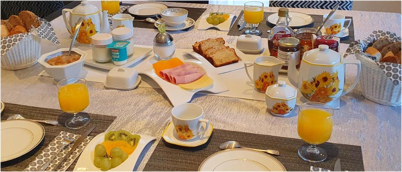 Les Centauris Bed & Breakfast Pleguien Bagian luar foto